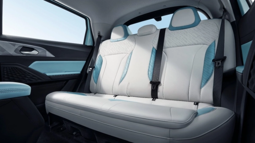 吉利几何 E 萤火虫纯电 SUV 将于 8 月上市