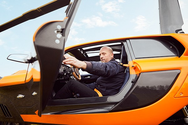 实现用汽车飞翔的梦想