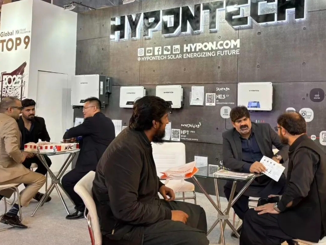 海鹏科技亮相2025巴基斯坦光伏展