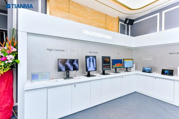 COMPUTEX 2025丨天马携多项显示技术亮相，解锁AI时代“好屏”密码