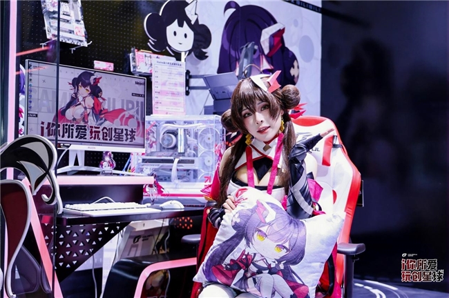 七彩虹BW2025硬核破圈，次世代体验燃炸全场！